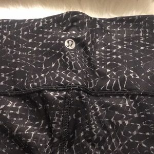Size 10 Lululemon capris leggings
